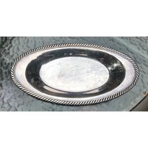 Vintage WMA. Rogers Oneida Silverplate Serving Dish/Tray/Platter. Ornate